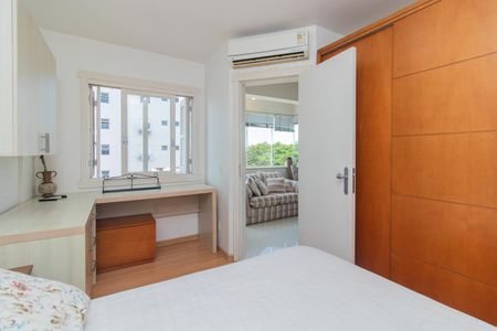 Quarto de apartamento para alugar com 1 quarto, 47m² em Jardim Botânico, Porto Alegre