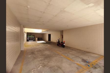 Apartamento à venda com 300m², 3 quartos e 3 vagasÁrea Comum garagem