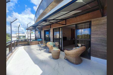 Apartamento à venda com 300m², 3 quartos e 3 vagasVaranda