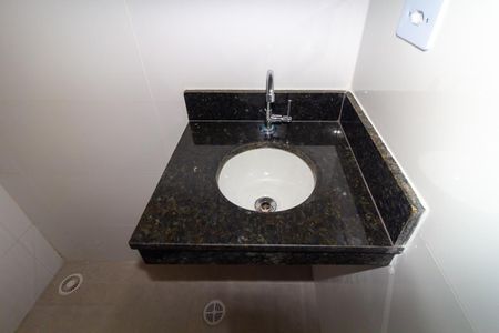 Apartamento para alugar com 25m², 1 quarto e sem vaga Apartamento para alugar com 25m², 1 quarto e sem vagaBanheiro