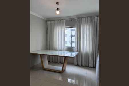 Sala de apartamento à venda com 3 quartos, 90m² em Indianópolis, São Paulo