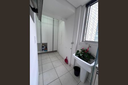 Apartamento à venda com 90m², 3 quartos e 1 vaga Apartamento à venda com 90m², 3 quartos e 1 vagaÁrea de serviço