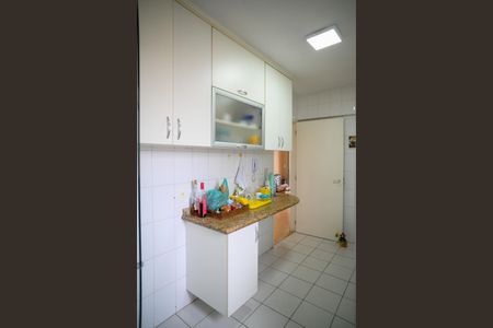 Apartamento para alugar com 95m², 4 quartos e 2 vagasCozinha