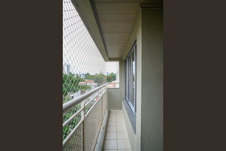Apartamento para alugar com 95m², 4 quartos e 2 vagasVaranda