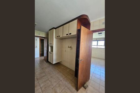 Apartamento à venda com 283m², 4 quartos e 5 vagasCozinha
