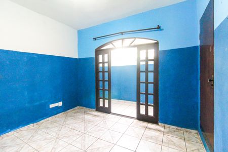 Quarto de casa para alugar com 1 quarto, 40m² em Conjunto Residencial José Bonifácio, São Paulo