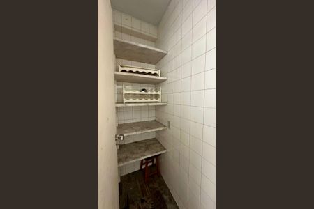 Apartamento à venda com 210m², 4 quartos e 2 vagasDispensa 