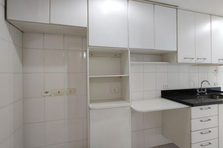 Apartamento à venda com 66m², 2 quartos e 1 vagaCozinha - Armários