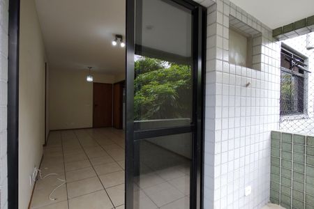 Apartamento à venda com 66m², 2 quartos e 1 vagaVaranda da Sala