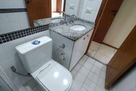 Apartamento à venda com 66m², 2 quartos e 1 vagaBanheiro da Suíte