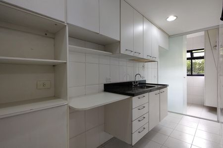 Apartamento à venda com 66m², 2 quartos e 1 vagaCozinha - Armários