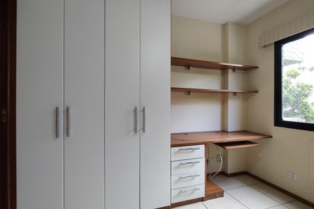 Apartamento à venda com 66m², 2 quartos e 1 vagaQuarto 1 - Armários