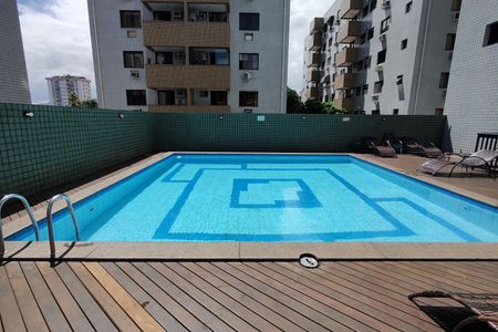 Apartamento à venda com 66m², 2 quartos e 1 vagaÁrea comum - Piscina