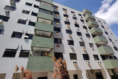 Apartamento à venda com 66m², 2 quartos e 1 vagaFachada do bloco