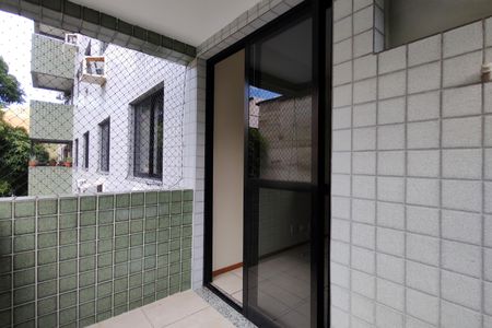 Apartamento à venda com 66m², 2 quartos e 1 vagaVaranda da Sala