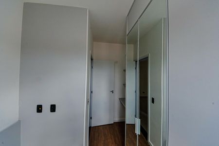 Quarto 2 de apartamento para alugar com 2 quartos, 45m² em Vila Fernandes, São Paulo