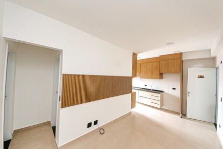 Sala  de apartamento para alugar com 2 quartos, 45m² em Vila Fernandes, São Paulo