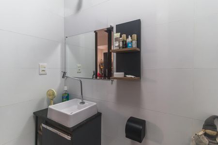 Casa para alugar com 80m², 2 quartos e 3 vagas Casa para alugar com 80m², 2 quartos e 3 vagasBanheiro da Suíte