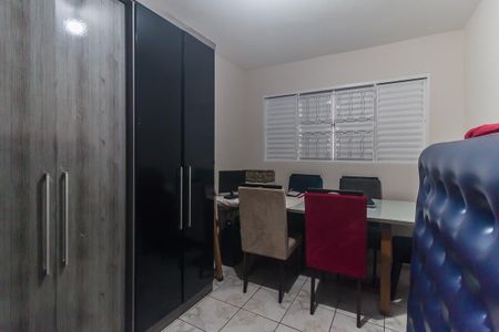 Casa para alugar com 80m², 2 quartos e 3 vagas Casa para alugar com 80m², 2 quartos e 3 vagasQuarto 2