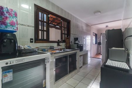 Casa para alugar com 80m², 2 quartos e 3 vagas Casa para alugar com 80m², 2 quartos e 3 vagasCozinha