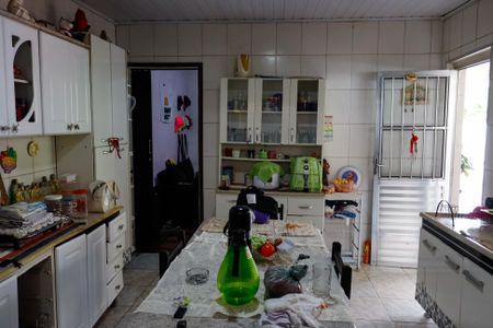 Casa para alugar com 680m², 3 quartos e 8 vagasCozinha