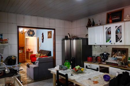Casa para alugar com 680m², 3 quartos e 8 vagasCozinha