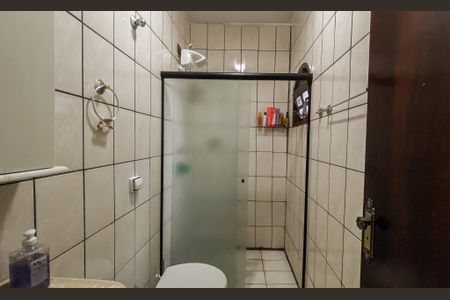 Banheiro da Suíte de casa à venda com 3 quartos, 280m² em Vila Ré, São Paulo