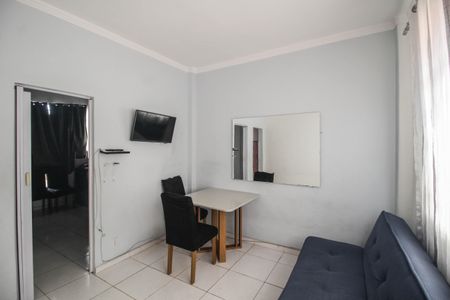 Sala de apartamento para alugar com 1 quarto, 48m² em Centro, Nilópolis