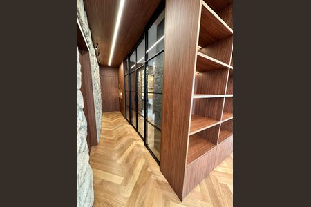 Sala de apartamento à venda com 4 quartos, 230m² em Pinheiros, São Paulo