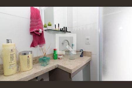 Casa à venda com 148m², 3 quartos e 2 vagas