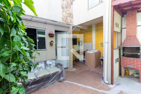 Casa à venda com 148m², 3 quartos e 2 vagas