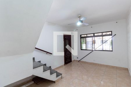 Casa à venda com 3 quartos, 148m² em Vila Ponte Rasa, São Paulo