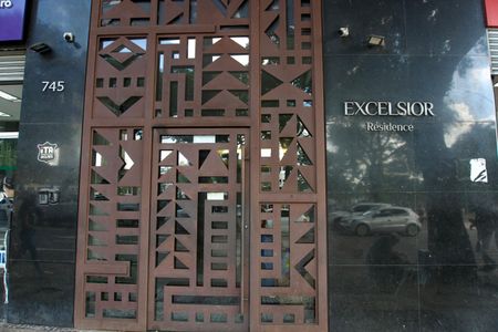 Apartamento à venda com 92m², 3 quartos e sem vagaFachada