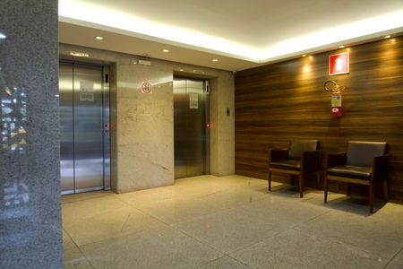 Apartamento à venda com 92m², 3 quartos e sem vagaÁrea comum - Hall dos elevadores