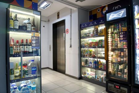 Apartamento à venda com 92m², 3 quartos e sem vagaÁrea comum - Supermercado