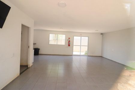 Apartamento para alugar com 42m², 1 quarto e sem vagaÁrea comum - Salão de festas