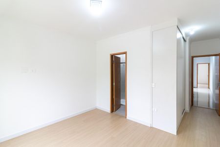 Casa para alugar com 190m², 3 quartos e 2 vagas Casa para alugar com 190m², 3 quartos e 2 vagasSuíte 2