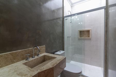 Casa para alugar com 190m², 3 quartos e 2 vagas Casa para alugar com 190m², 3 quartos e 2 vagasBanheiro Suíte 1