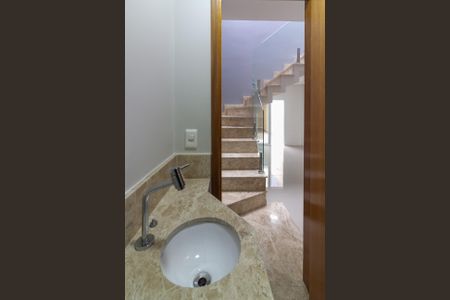 Casa para alugar com 190m², 3 quartos e 2 vagas Casa para alugar com 190m², 3 quartos e 2 vagasLavabo