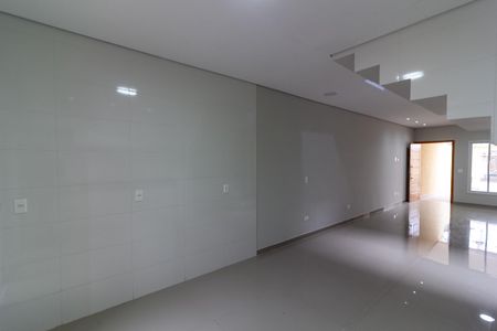 Casa para alugar com 190m², 3 quartos e 2 vagas Casa para alugar com 190m², 3 quartos e 2 vagasCozinha