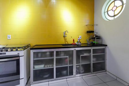 Casa para alugar com 220m², 3 quartos e 4 vagas Casa para alugar com 220m², 3 quartos e 4 vagasCozinha