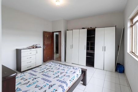 Casa para alugar com 220m², 3 quartos e 4 vagas Casa para alugar com 220m², 3 quartos e 4 vagasSuíte