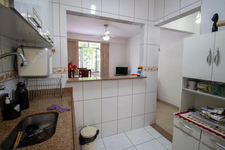 Apartamento à venda com 56m², 2 quartos e 1 vaga Apartamento à venda com 56m², 2 quartos e 1 vagaCozinha