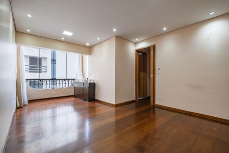 Sala de apartamento para alugar com 2 quartos, 80m² em Vila Madalena, São Paulo