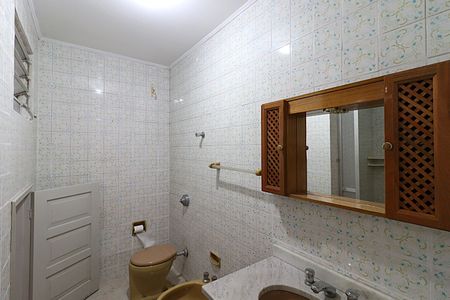 Apartamento para alugar com 108m², 3 quartos e sem vagaBanheiro 1