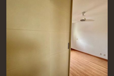 Foto 19 de apartamento à venda com 2 quartos, 82m² em Vila Firmiano Pinto, São Paulo