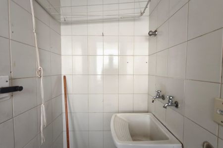 Apartamento à venda com 46m², 1 quarto e 1 vaga Apartamento à venda com 46m², 1 quarto e 1 vagaÁrea de Serviço