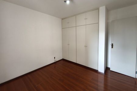 Quarto de apartamento à venda com 1 quarto, 46m² em Centro, Campinas