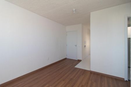 Sala de apartamento para alugar com 2 quartos, 40m² em Ipanema, Porto Alegre
