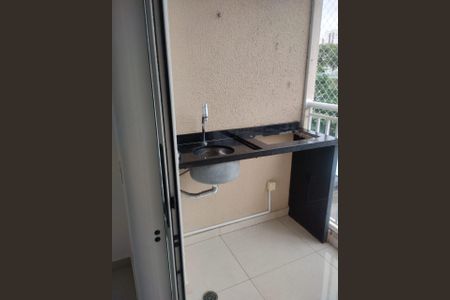 Apartamento à venda com 67m², 3 quartos e 1 vaga Apartamento à venda com 67m², 3 quartos e 1 vagaVaranda